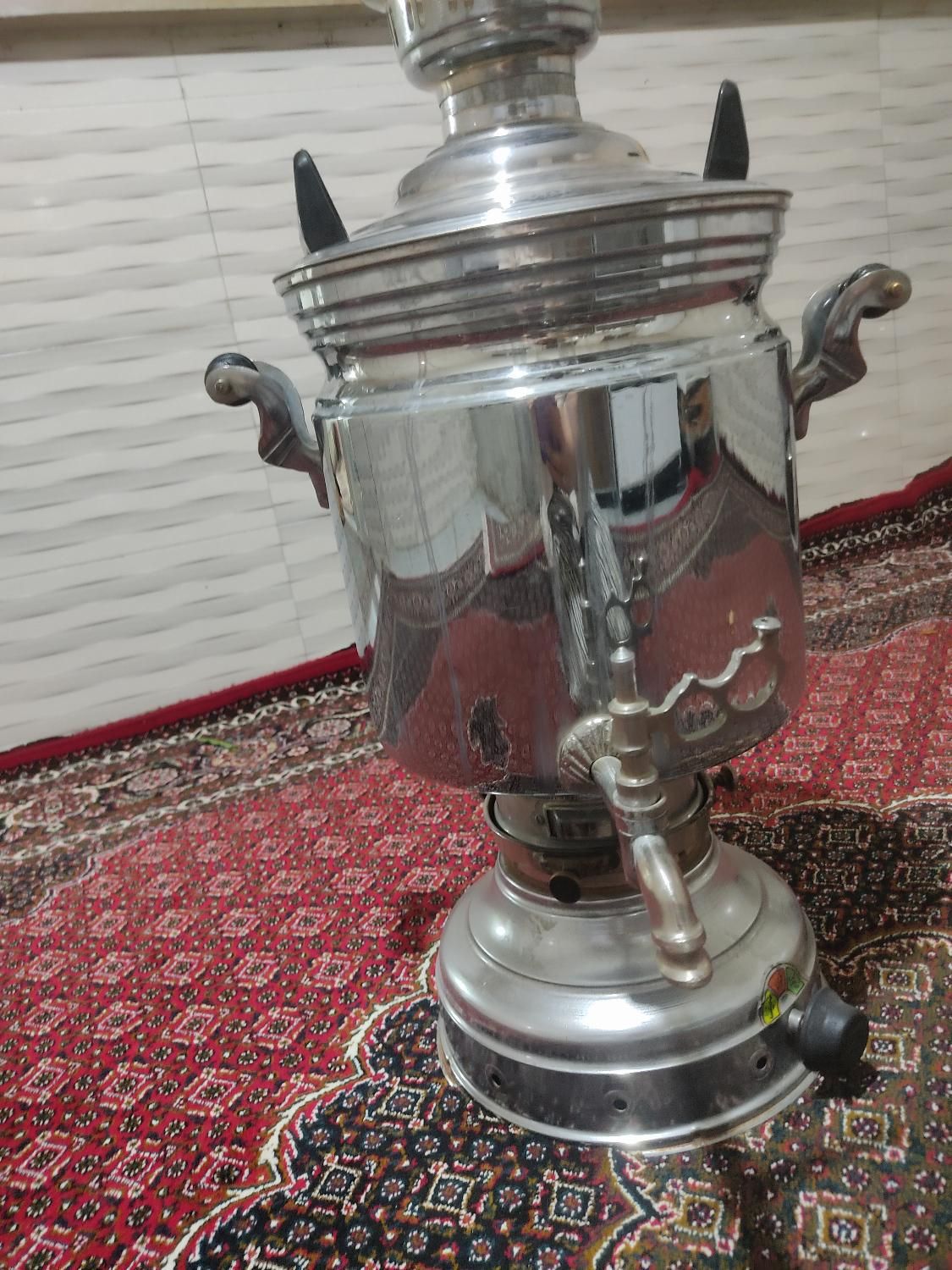 سماور گازی بزرگ|سماور، چای‌ساز، قهوه‌ساز|بروجرد, |دیوار
