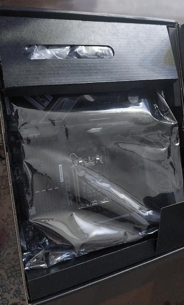 مادربرد ASUS ROG STRIX Z790H DDR5 WIFI|قطعات و لوازم جانبی رایانه|قم, سالاریه|دیوار