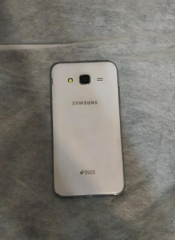 سامسونگ Galaxy J5 با حافظهٔ ۸ گیگابایت|موبایل|تهران, صد دستگاه|دیوار