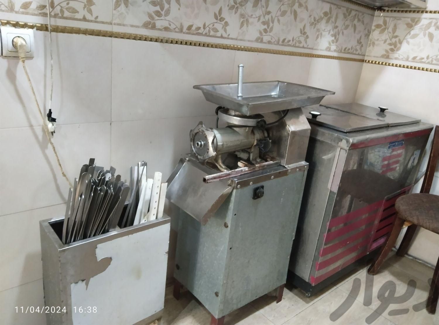 لوازم کامل آشپزخانه وکبابی|کافی‌شاپ و رستوران|مشهد, پروین اعتصامی|دیوار