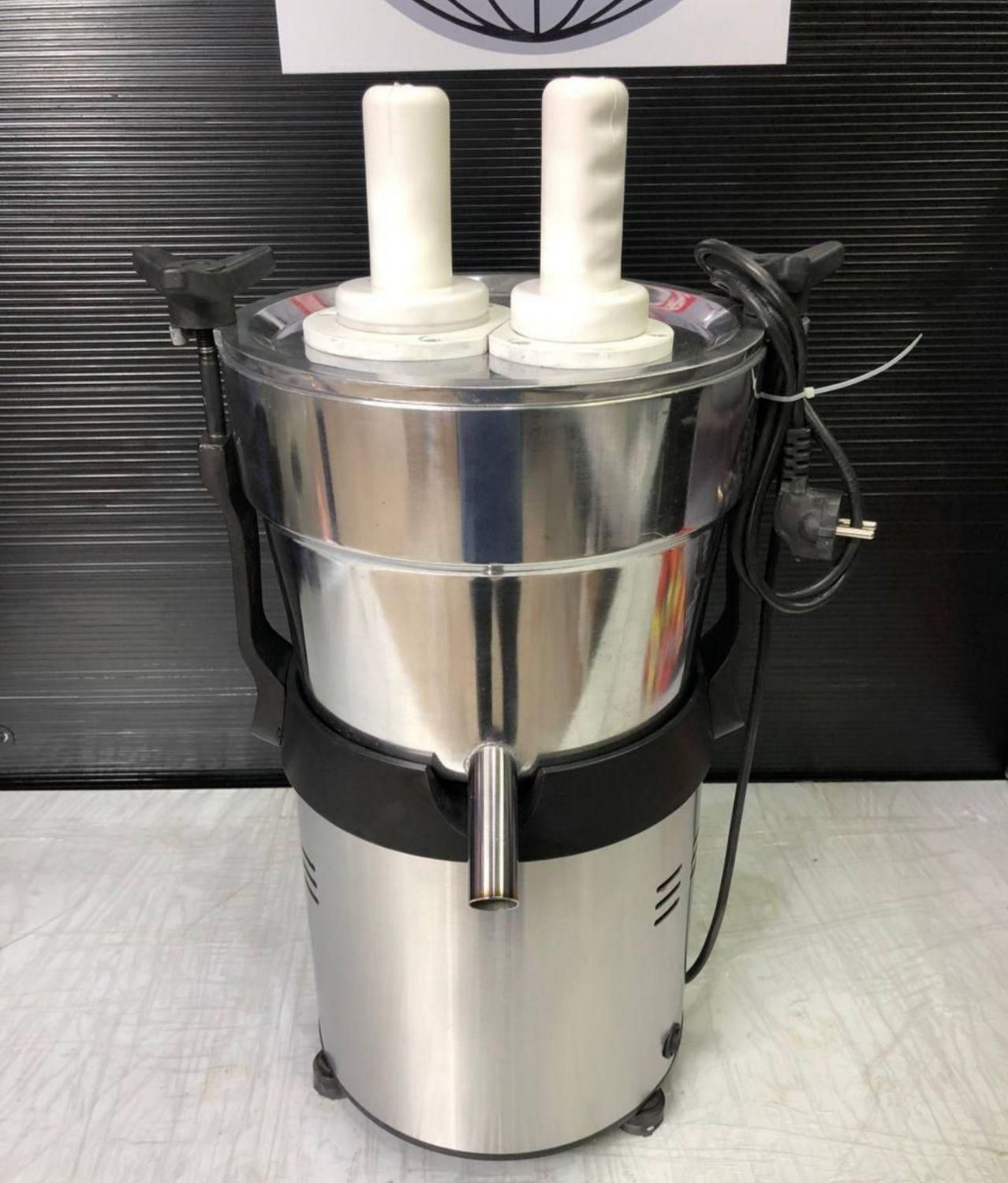 آب میوه گیری صنعتی آبمیوه گیری تیپ سیدو ایتالیا|آبمیوهگیر و آبمرکباتگیر|رشت, معلم|دیوار