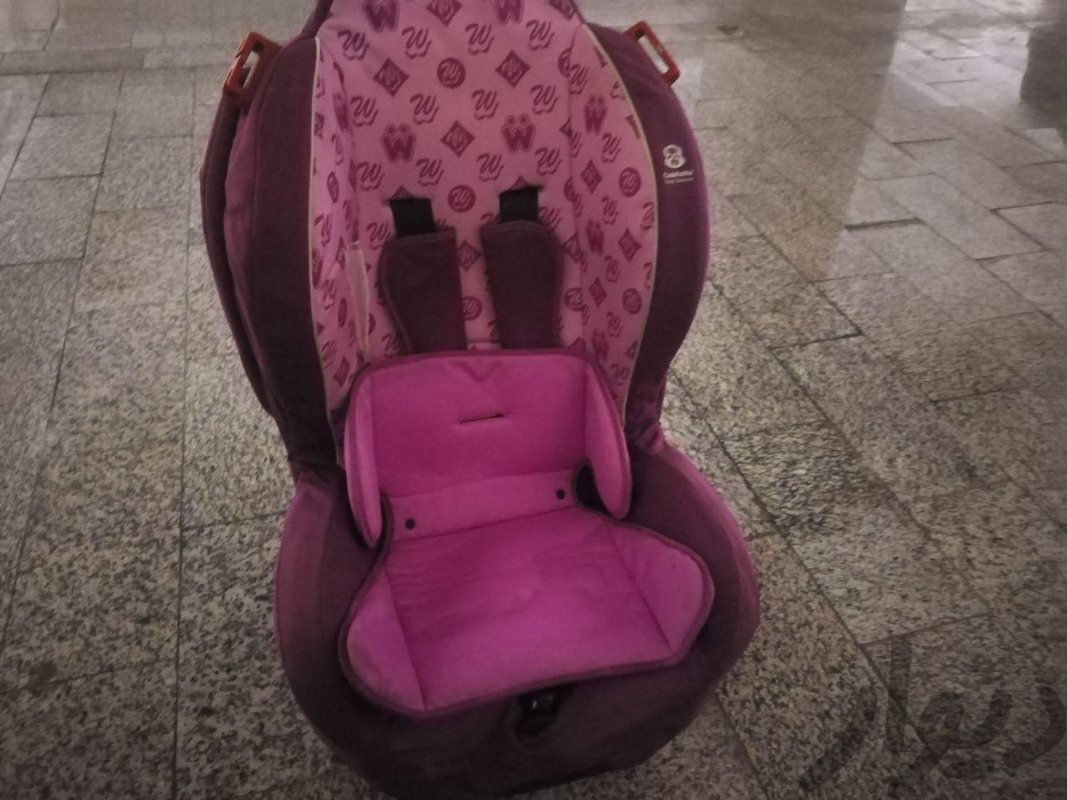 صندلی کودک برای ماشین صندلی|تخت و صندلی بچه|شاهرود, |دیوار