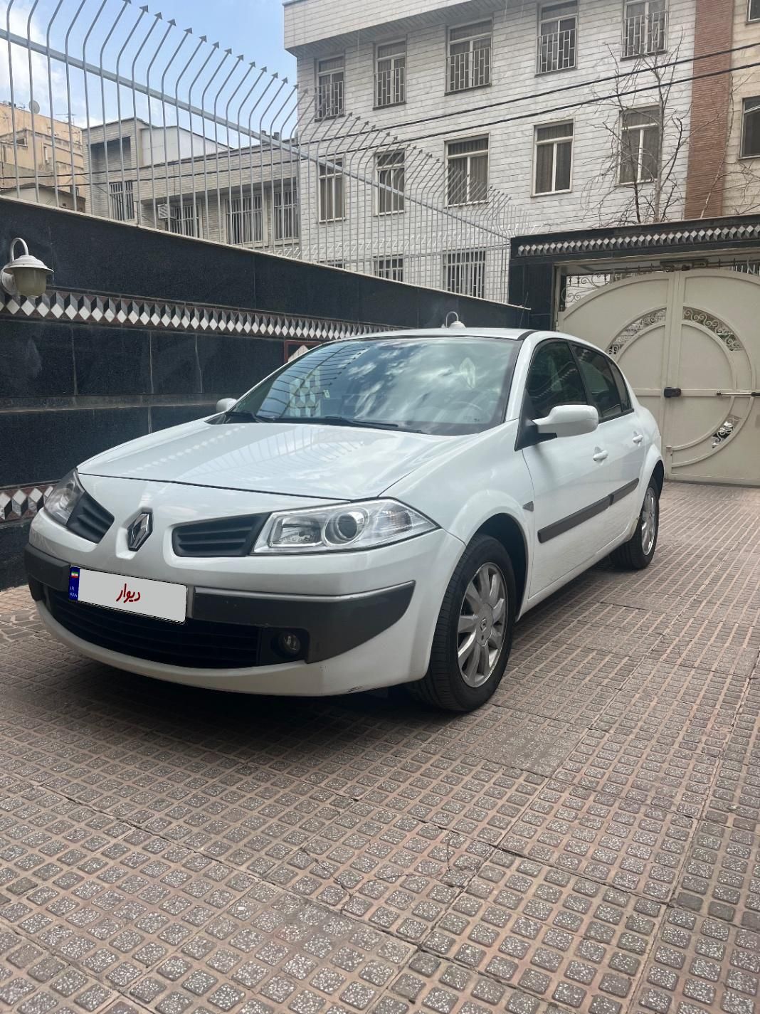 رنو مگان مونتاژ 2000cc، مدل ۱۳۹۱|خودرو سواری و وانت|تهران, کوی فردوس|دیوار