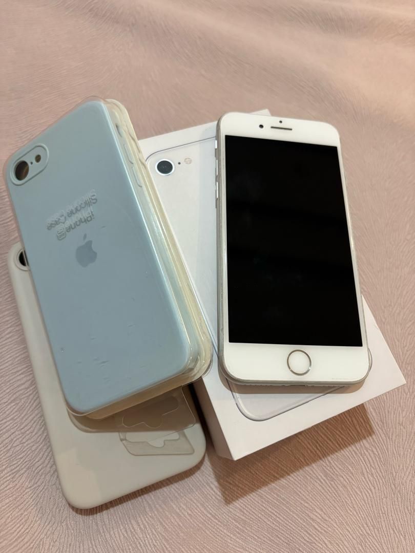 اپل iPhone 8 با حافظهٔ ۶۴ گیگابایت|موبایل|تهران, پرستار|دیوار
