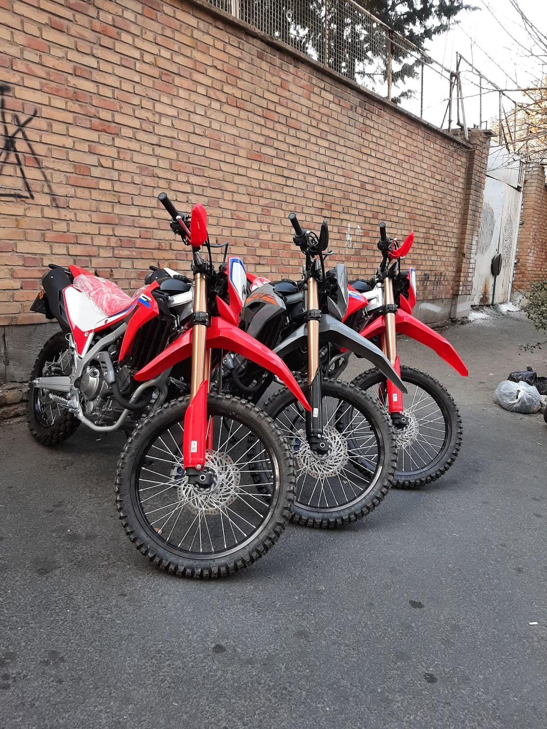CRF250 هوندا|موتورسیکلت|تهران, جنت‌آباد مرکزی|دیوار