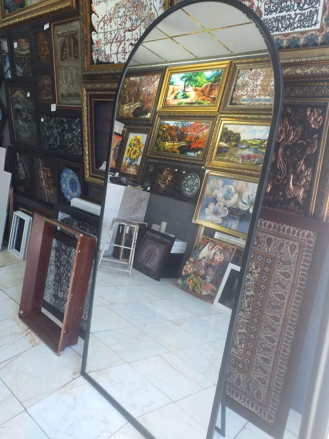 آینه قدی گنبدی مدل m70دررنگبندی مختلف پایه متحرک|آینه|اصفهان, باغ دریاچه|دیوار