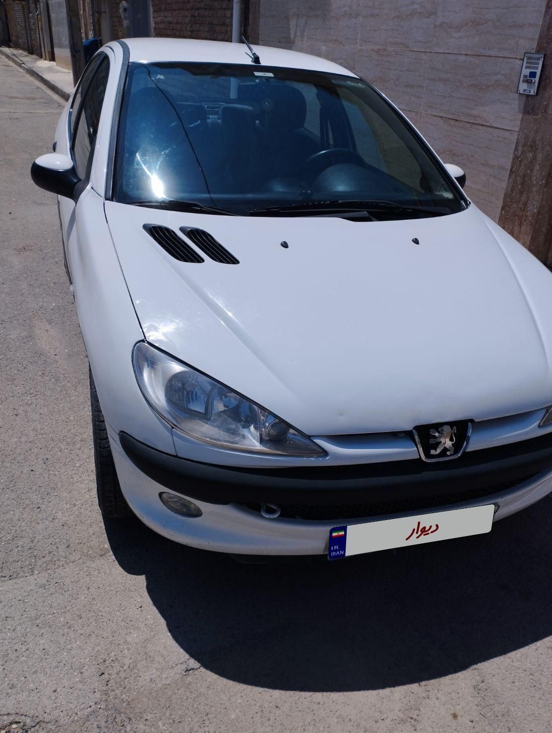 پژو 206 SD V8، مدل ۱۳۹۰|خودرو سواری و وانت|ارومیه, |دیوار