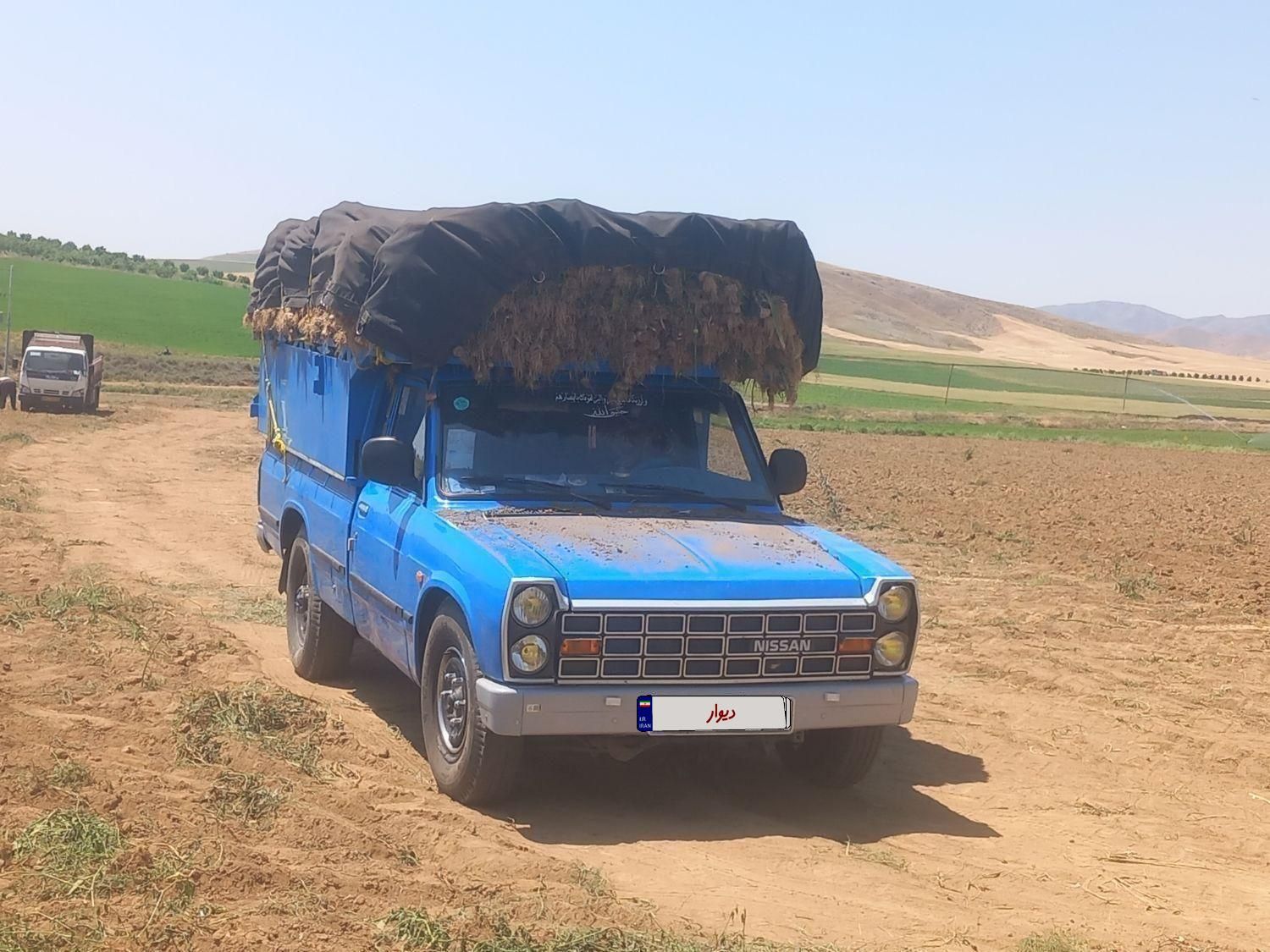 نیسان ۹۶ تناژ پایین|خودرو سواری و وانت|آذرشهر, |دیوار