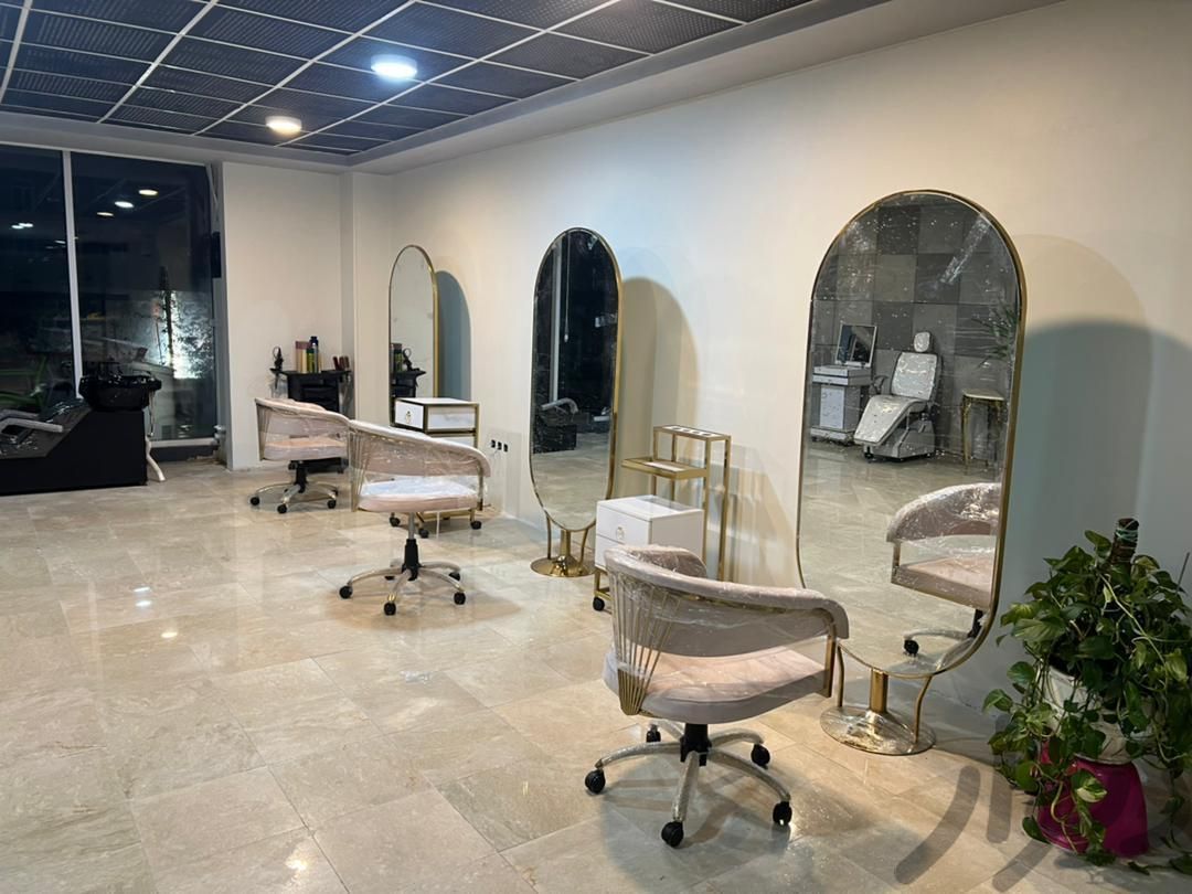 سرشور ترولی صندلی پدیکور اصلاح میزناخن کوپ تابوره|آرایشگاه و سالن‌های زیبایی|کرج, گلشهر|دیوار