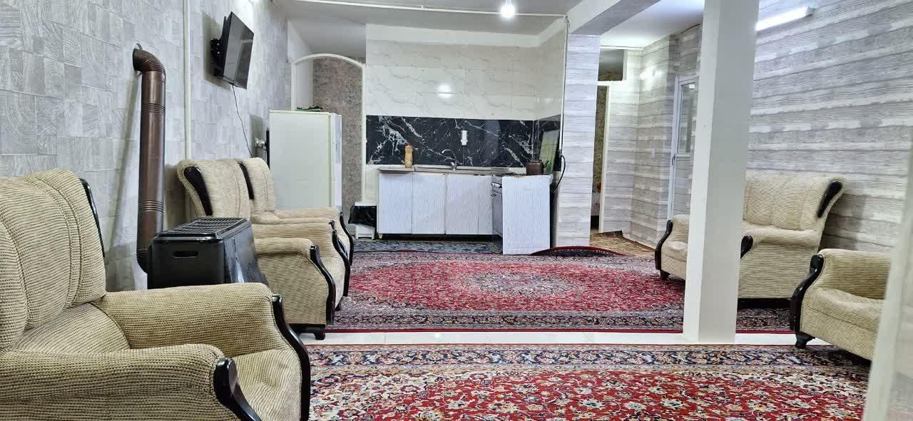 منزل شخصی بزرگ   تمیز نزدیک حرم پیاده|اجارهٔ کوتاه‌مدت آپارتمان و سوئیت|مشهد, بالا خیابان|دیوار