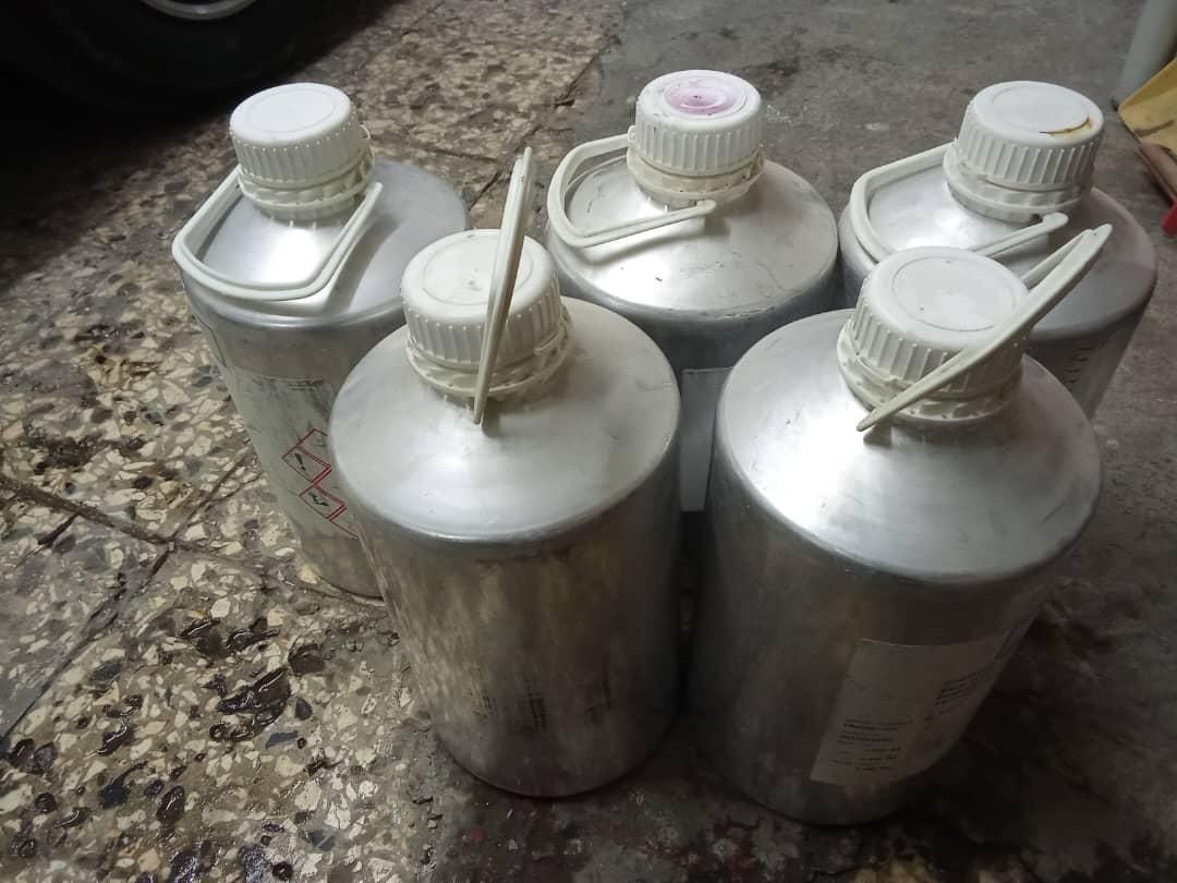 بطری 5لیتری آلومینیوم عطر فرانسوی|ظروف نگهدارنده، پلاستیکی، یک‌بارمصرف|تهران, استاد معین|دیوار