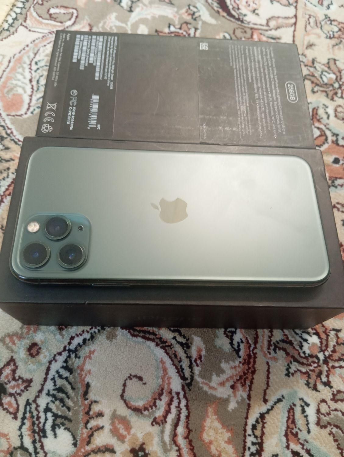 iPhone 11 pro|موبایل|اسلام‌شهر, |دیوار