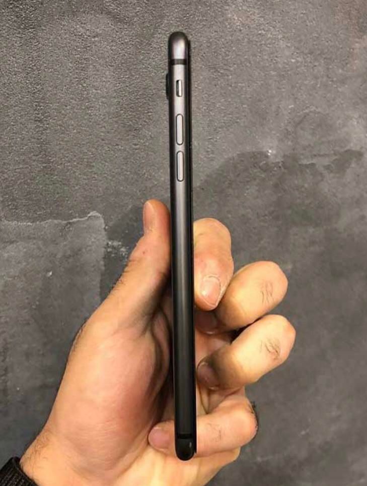 اپل iPhone 8 Plus با حافظهٔ ۶۴ گیگابایت|موبایل|تهران, منیریه|دیوار