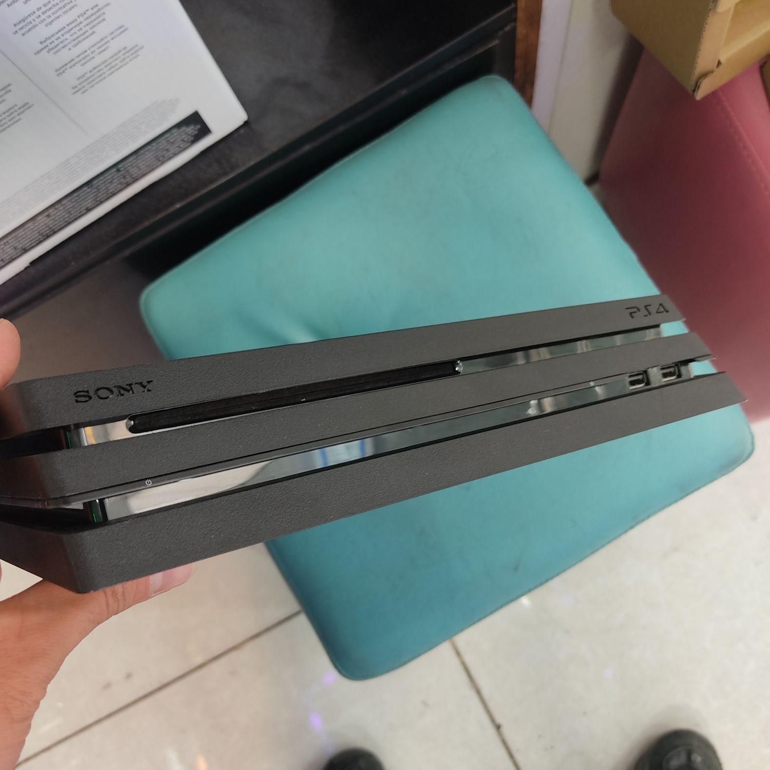 ps4 pro 1tb دو دسته|کنسول، بازی ویدئویی و آنلاین|تهران, میدان انقلاب|دیوار