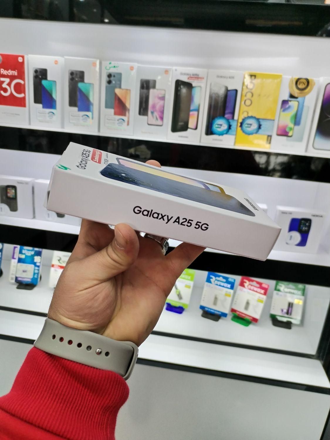 فروش سامسونگGalaxy A25 با رم 6حافظهٔ ۱۲۸ به صورت..|موبایل|اصفهان, ارزنان|دیوار