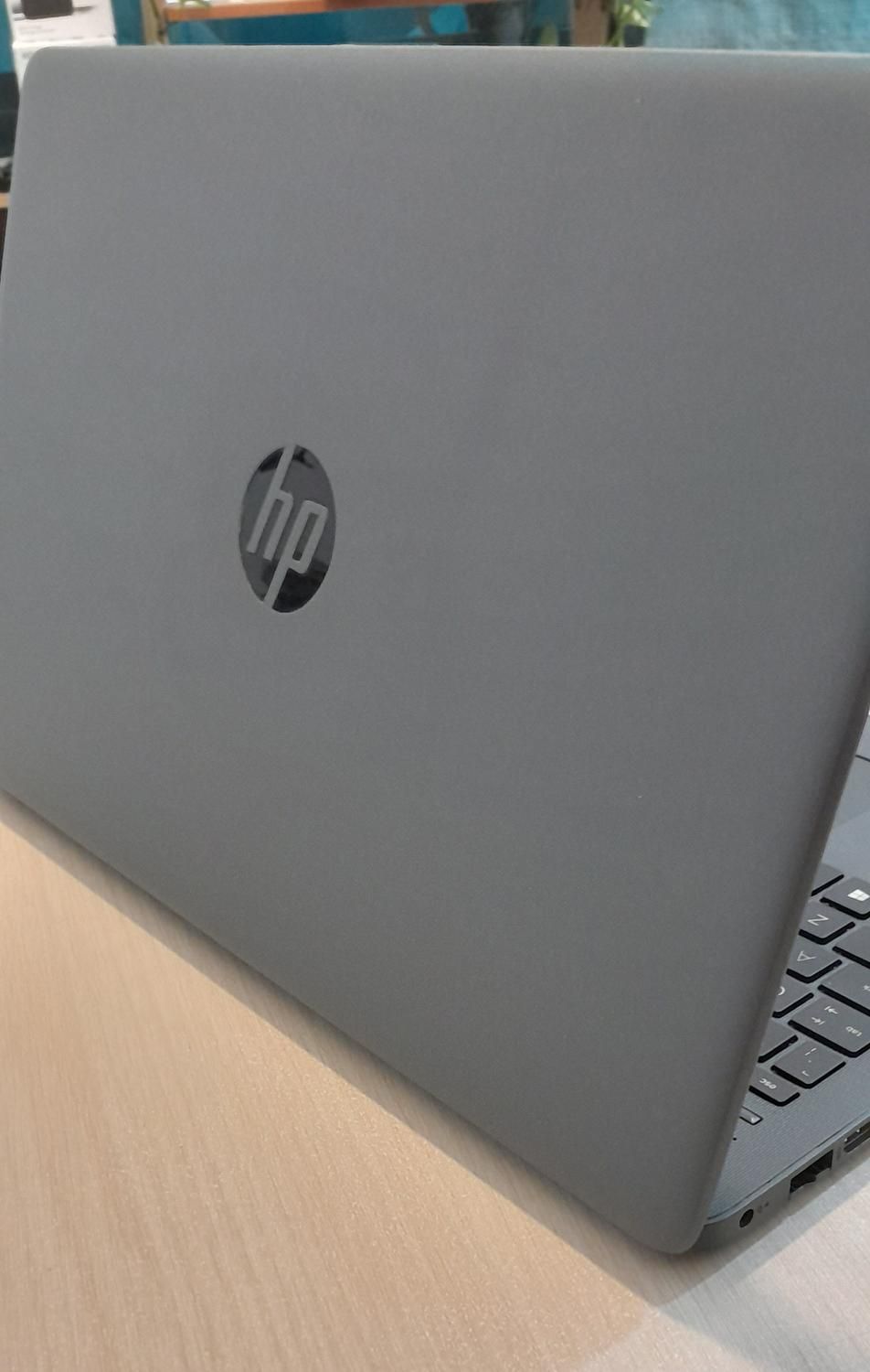 hp 250 G7 i5 نسل هشت /RAM 8 /SSD 256 GB|رایانه همراه|تهران, میدان ولیعصر|دیوار