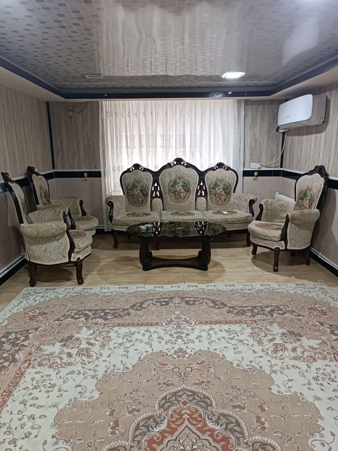 سوئیت سوییت سویت(دارای کولرگازی)|اجارهٔ کوتاه‌مدت آپارتمان و سوئیت|بانه, |دیوار