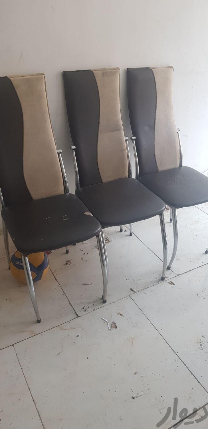 ۳ عدد صندلی کارکرده سالم|صندلی و نیمکت|تبریز, |دیوار
