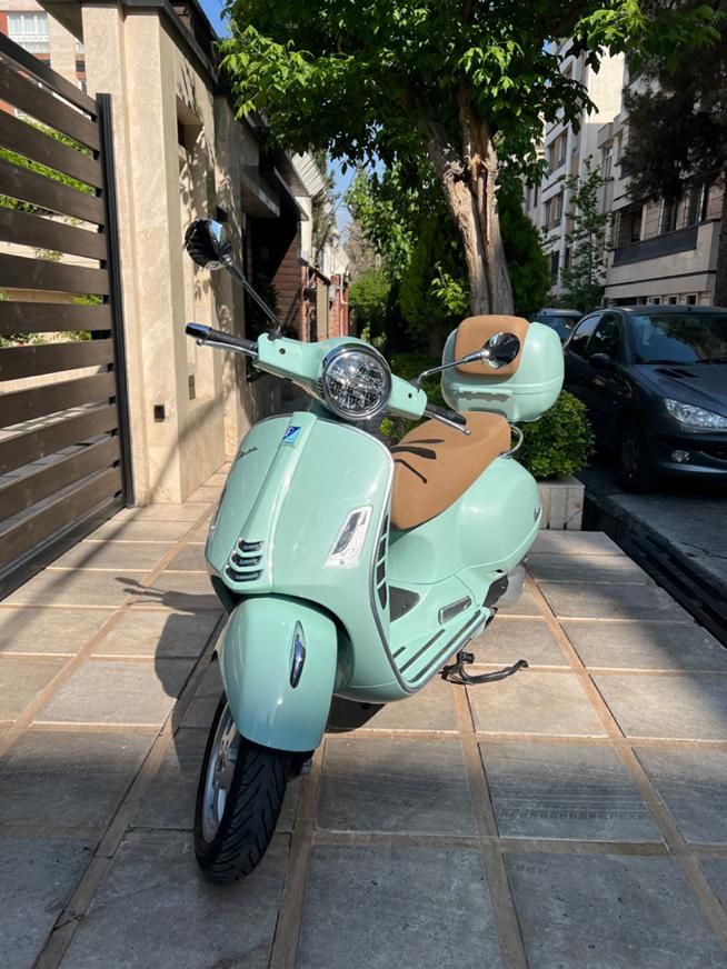 وسپا GTS vespa|موتورسیکلت|تهران, پاسداران|دیوار