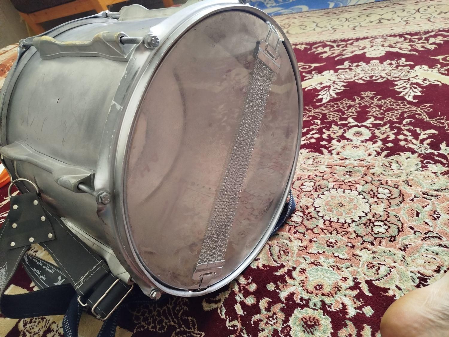 طبل ریز بم|درام و پرکاشن|خوانسار, |دیوار