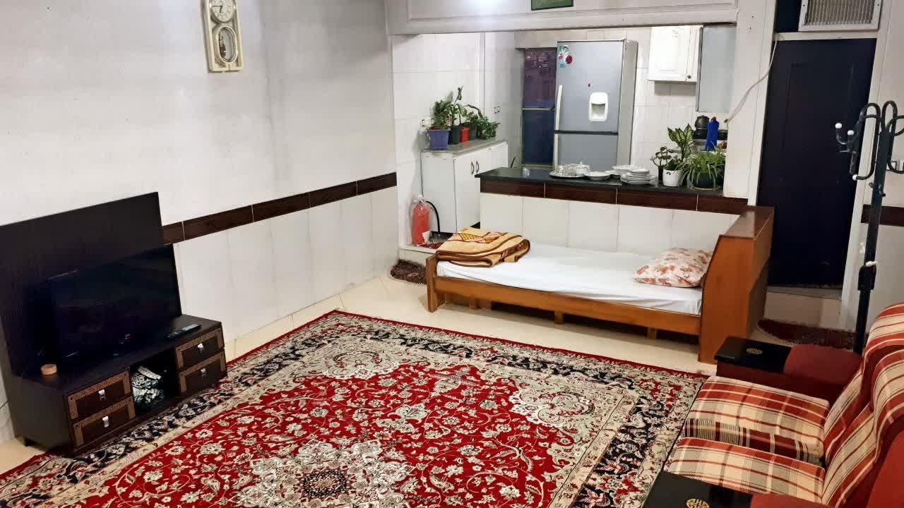 اجاره سویئت آپارتمان مرکز شهر ۲۴ساعته پاسخگو|اجارهٔ کوتاه‌مدت آپارتمان و سوئیت|همدان, |دیوار