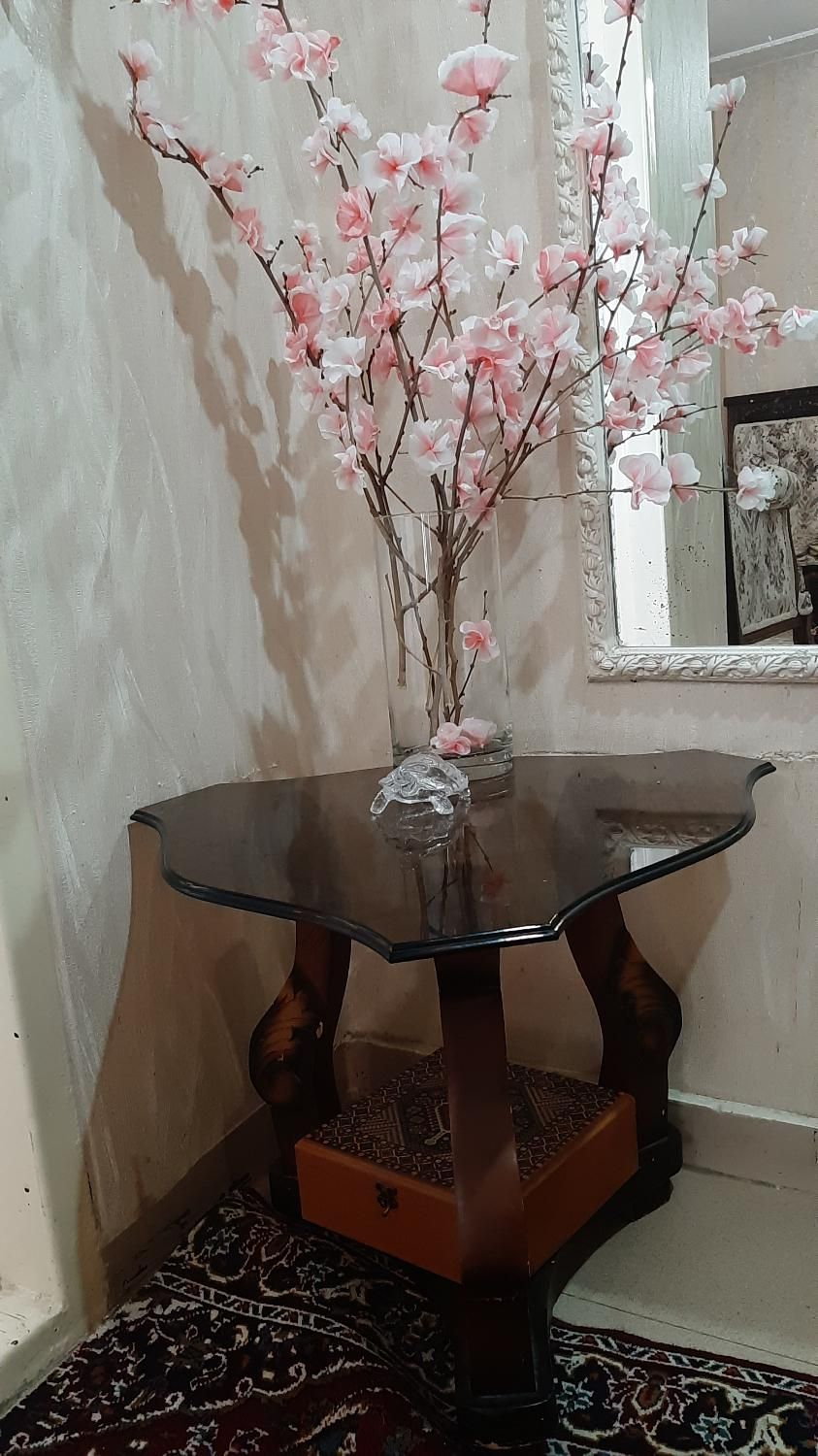 مبلمان ۷ نفره با چوب راش .فروش بعلت مهاجرت|مبلمان خانگی و میز عسلی|تهران, بهمن یار|دیوار