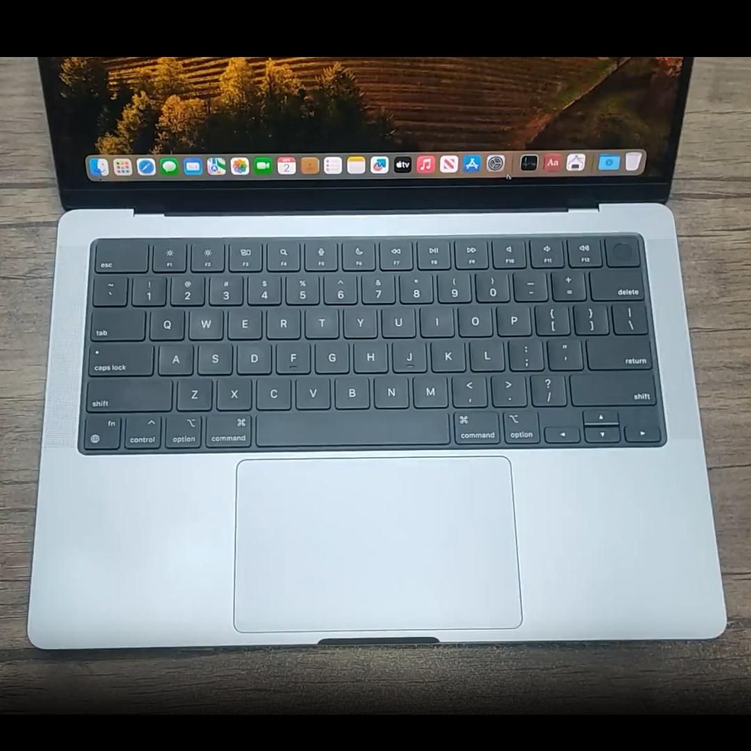 مک بوک پرو 2021 اپل 14 اینچ M1 Pro رم 16 حافظه 1TB|رایانه همراه|تهران, میدان ولیعصر|دیوار