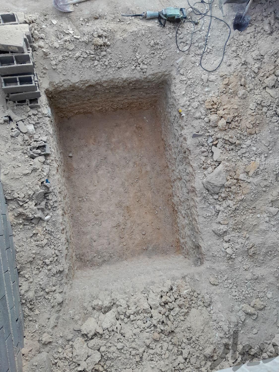 چاه کن مناسب و کار تمیز  در بوشهر