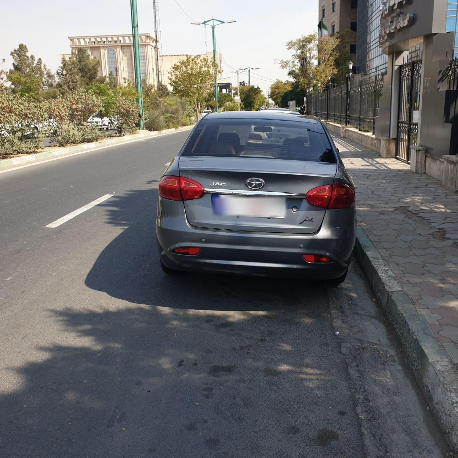 خودرو j4 خاکستری طوسی روشن مدل ۱۴۰۱ ساده|خودرو سواری و وانت|تهران, چیتگر|دیوار