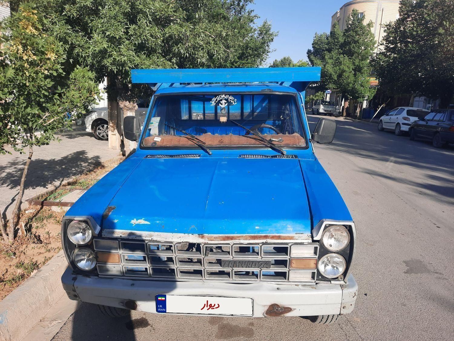 نیسان مدل ۸۳دوگانه CNG|خودرو سواری و وانت|بروجن, |دیوار