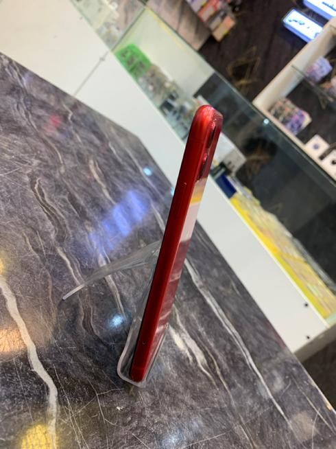 اپل iPhone 11 با حافظهٔ ۶۴ گیگابایت|موبایل|اصفهان, جلفا|دیوار