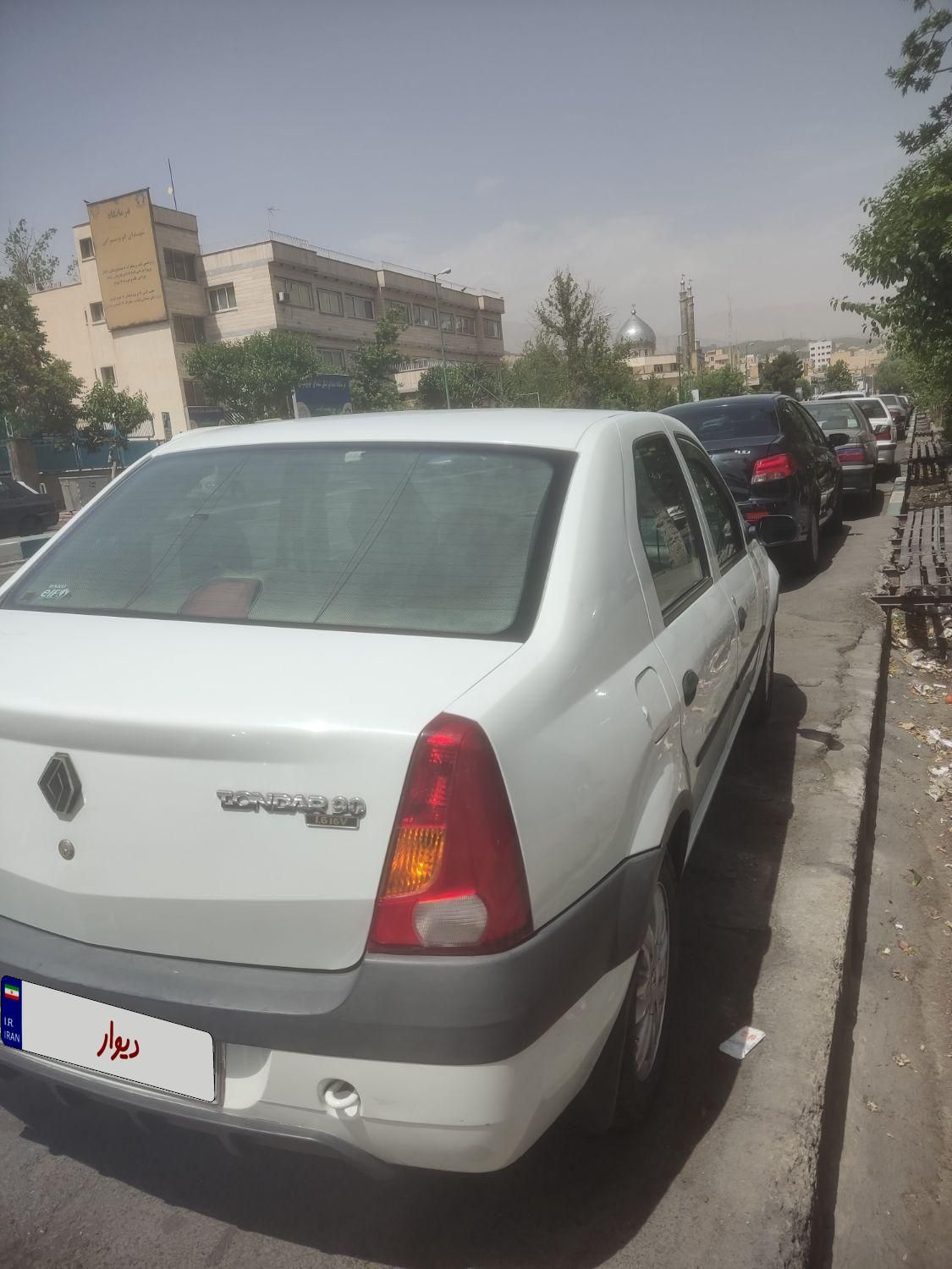 ال 90 E2 ،  مدل 96 ، کارکرد 128000 رنگ سفید|خودرو سواری و وانت|تهران, اوقاف|دیوار