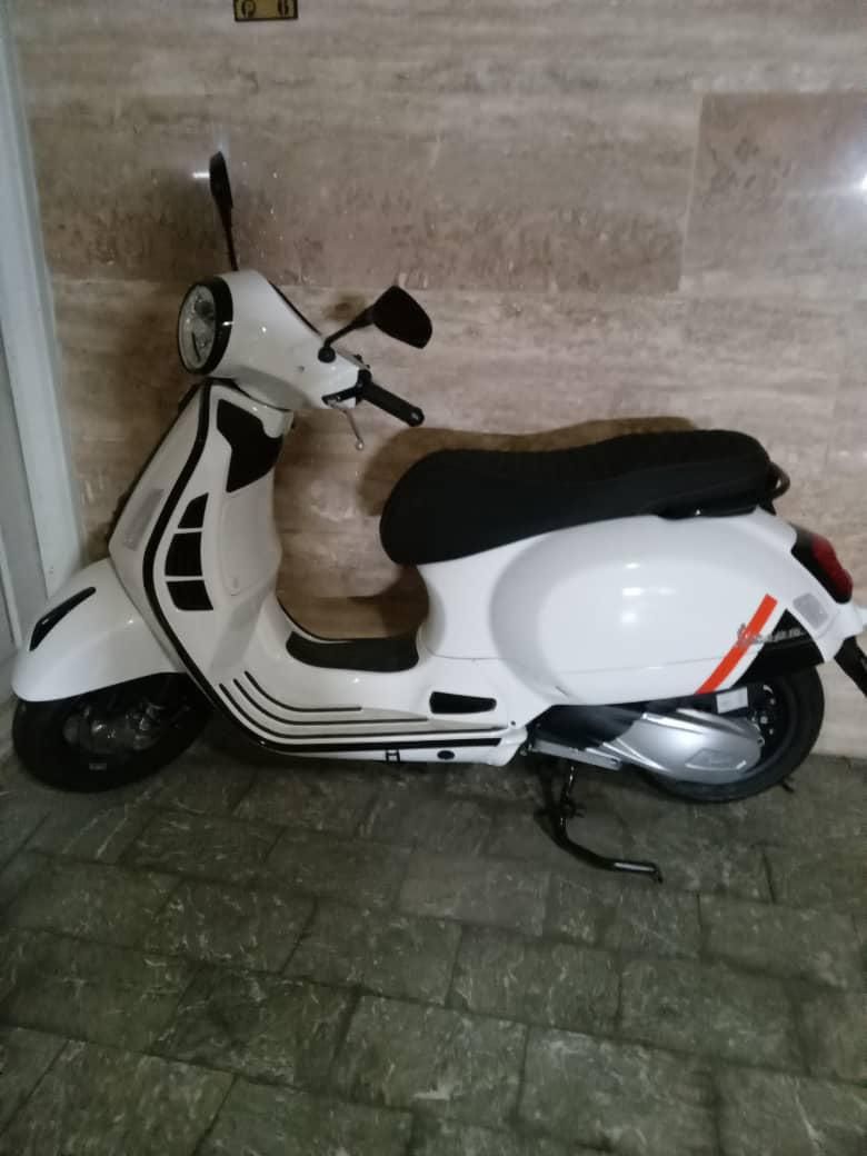 vespa GTS 300|موتورسیکلت|تهران, پاسداران|دیوار