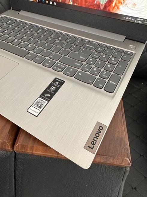 Ip3 core i3 نسل ده پشت ویترینی اروپایی وارداتی|رایانه همراه|رشت, پیرسرا|دیوار