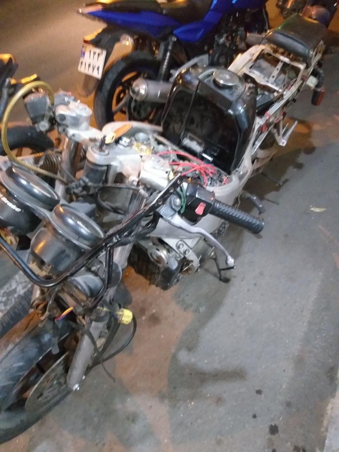 یاماها Fzr 400|موتورسیکلت|تهران, ظهیرآباد|دیوار