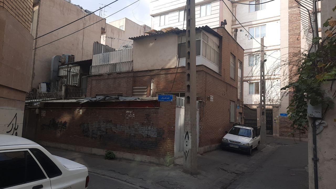 کلنگی در ۲ طبقه ۹۰ و ۷۵ متری و یک زیرزمین ۲۰ متری|فروش زمین و ملک کلنگی|تهران, شارق شرقی|دیوار