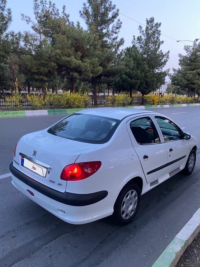 پژو 206 SD V8، مدل ۱۳۹۴|خودرو سواری و وانت|قم, زنبیل آباد|دیوار