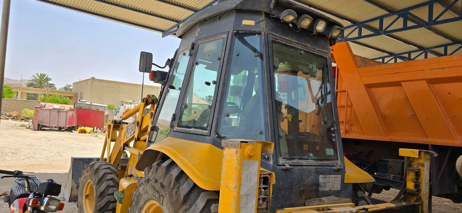 بیلبکهو سنو پارس 220i|خودرو سنگین|شیراز, گل سرخ|دیوار
