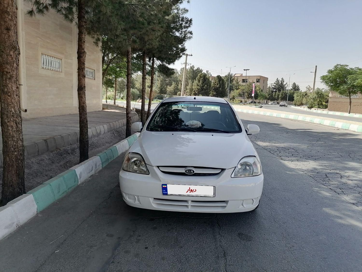 کیا ریو مونتاژ دنده‌ای، مدل ۱۳۹۰|خودرو سواری و وانت|کرمان, |دیوار