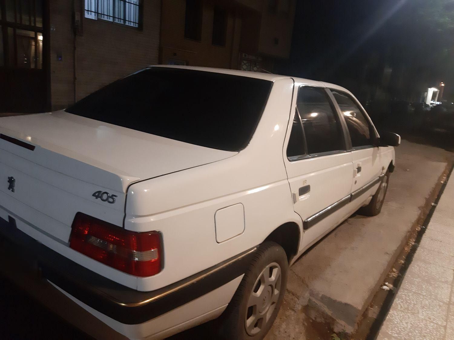 پژو 405 GLX بنزینی، مدل ۱۳۷۷|خودرو سواری و وانت|قم, پردیسان|دیوار