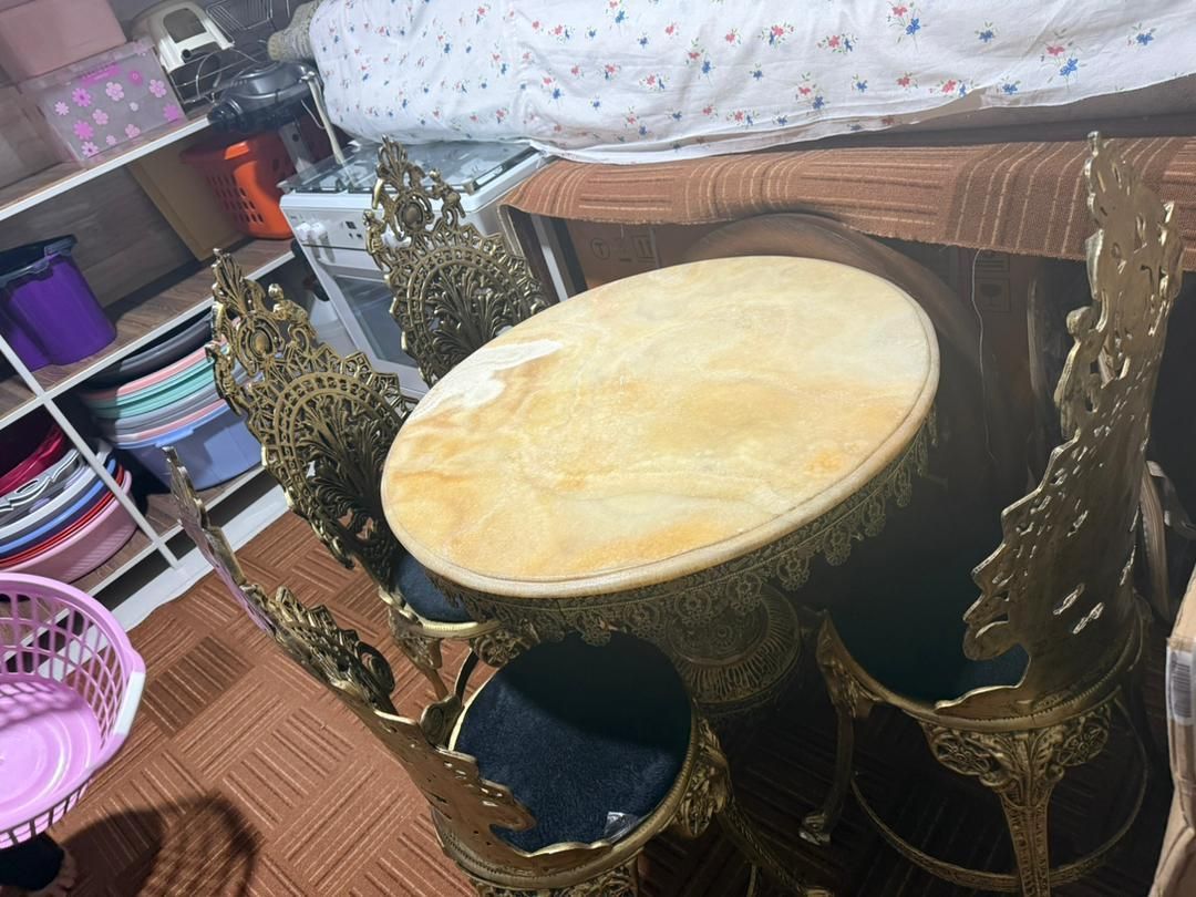 میز و صندلی غذاخوری برنز|میز و صندلی غذاخوری|مهاباد (آذربایجان غربی), |دیوار