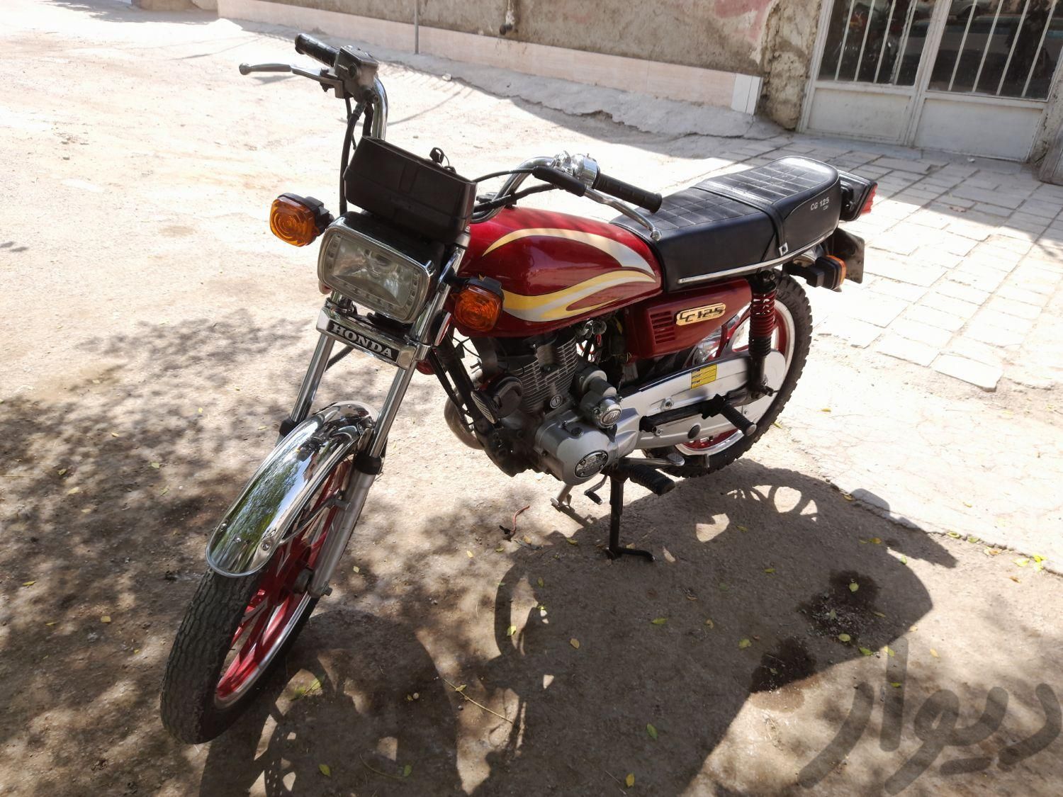 موتور کویر ۲۰۰|موتورسیکلت|اصفهان, خانه اصفهان|دیوار