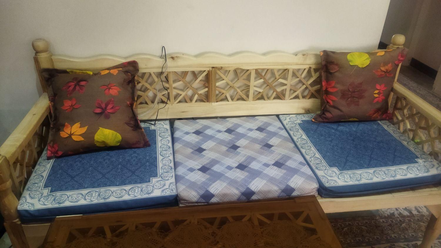 نیمکت چوبی|صندلی و نیمکت|تهران, حکیمیه|دیوار