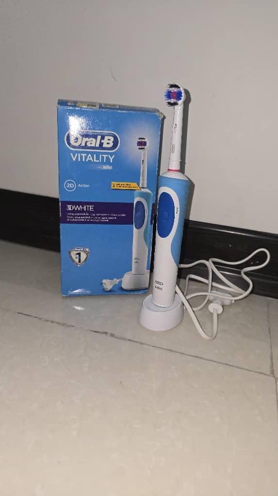 مسواک برقی OralB|آرایشی، بهداشتی، درمانی|تهران, جوادیه|دیوار