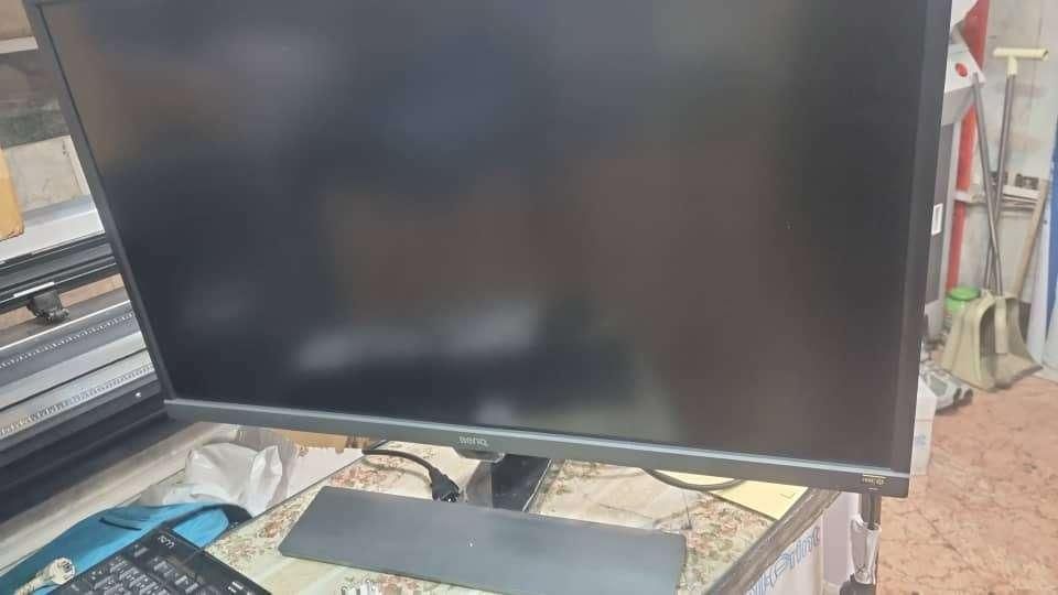 مانیتور 32 اینچ بنکیو 4k|قطعات و لوازم جانبی رایانه|تهران, مرزداران|دیوار