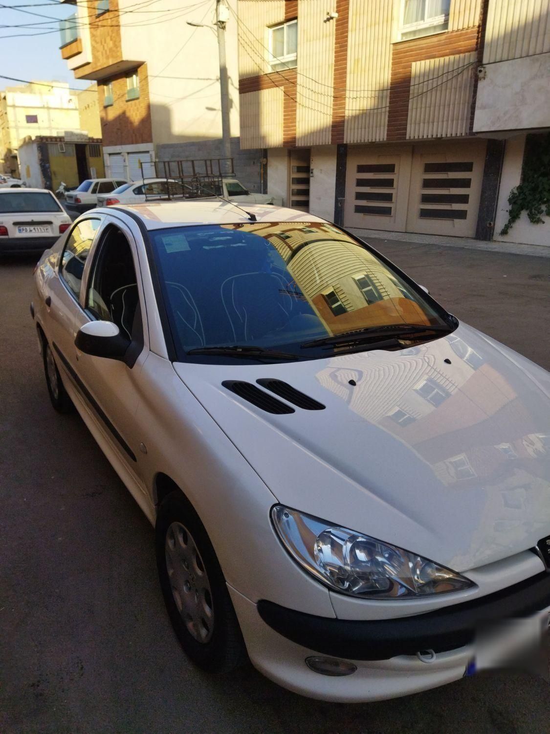 پژو 206 SD V8، مدل ۱۳۹۸|خودرو سواری و وانت|اصفهان, ملک‌شهر|دیوار