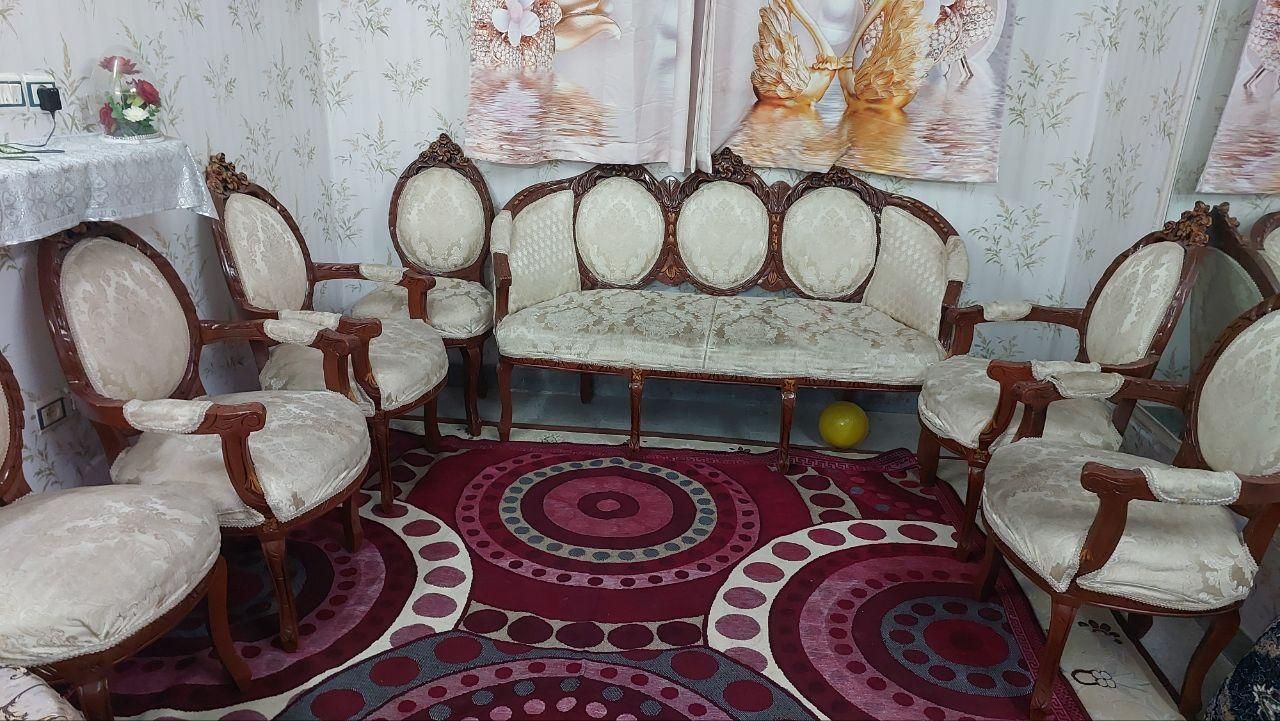 مبل 9 نفری کلاسیک چوب|مبلمان خانگی و میز عسلی|تهران, کاروان|دیوار