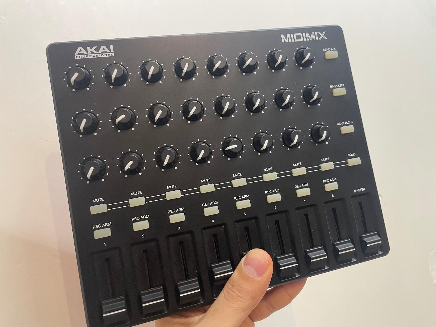 Akai midimix|گیتار، بیس، امپلیفایر|تهران, سلسبیل|دیوار