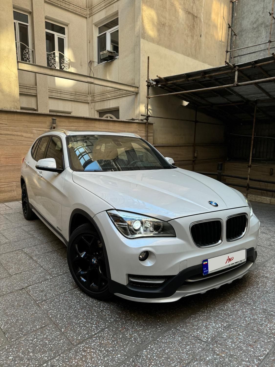 BMW X1 2015|خودرو سواری و وانت|تهران, نیاوران|دیوار