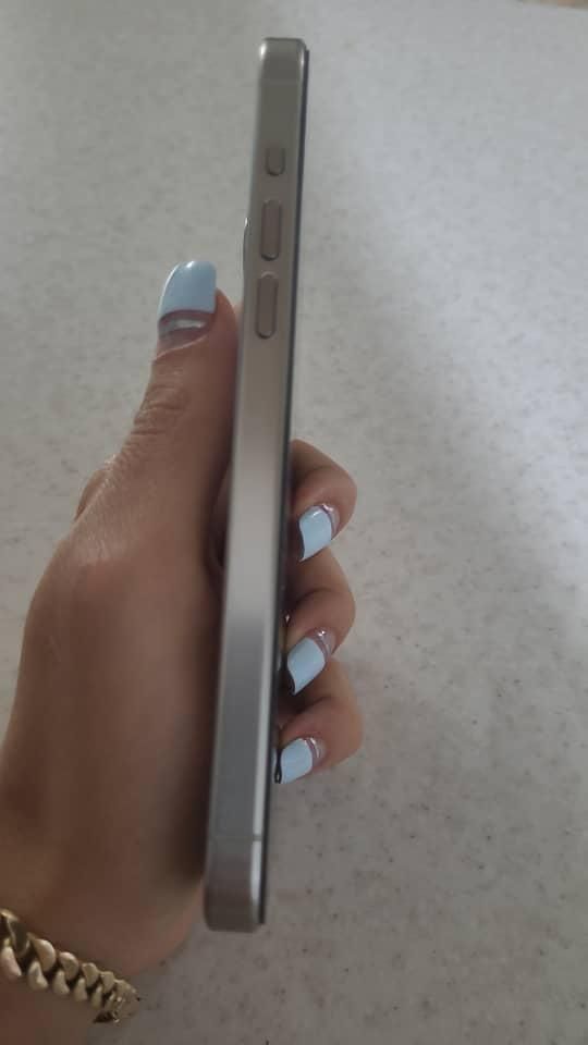 اپل iPhone 15 Pro Max با حافظهٔ ۲۵۶ گیگابایت|موبایل|اصفهان, باغ فدک|دیوار